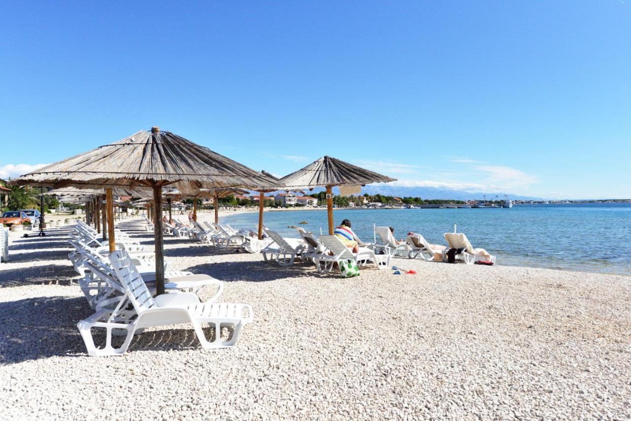 Apartment Lavender Vir Εξωτερικό φωτογραφία