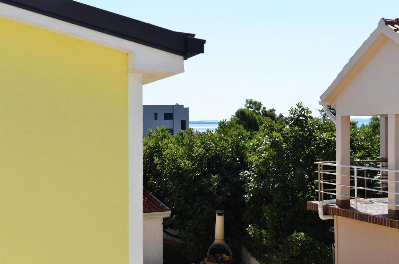 Apartment Lavender Vir Εξωτερικό φωτογραφία