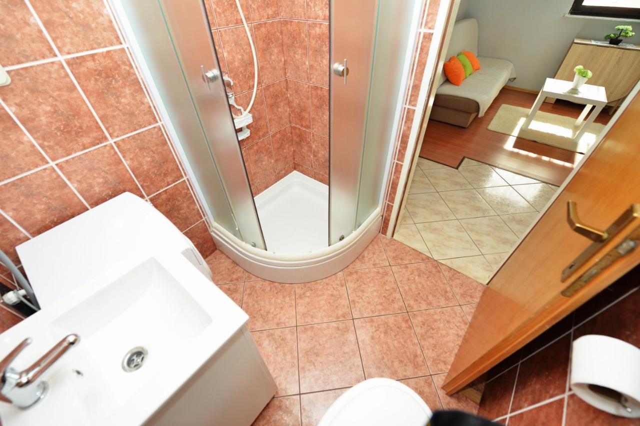 Apartment Lavender Vir Εξωτερικό φωτογραφία